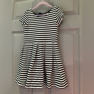 Slightly used Ralph Lauren girls size 6 dress.